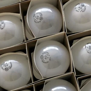 Incandescent Light Bulbs to be phased out by 2023